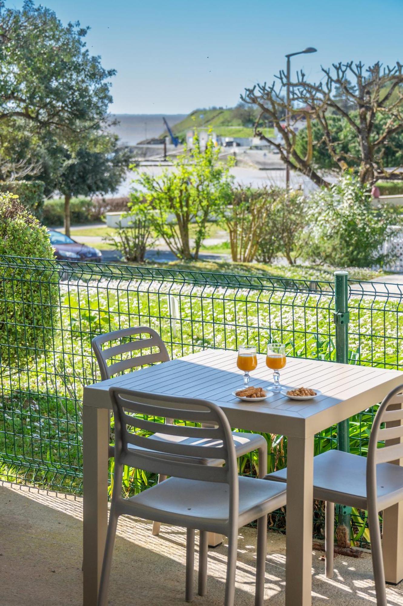 Residence Odalys Les Terrasses De Fort Boyard Fouras Exterior foto